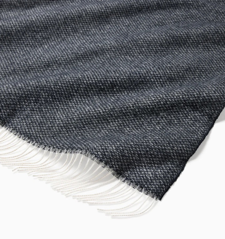 Cervino Throws and Pillows Navy