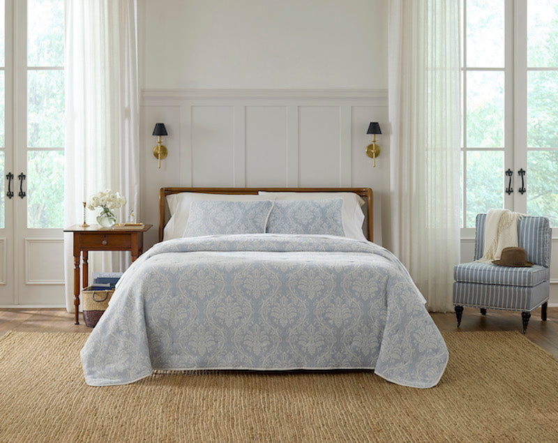 Isabella Quilt Ivory/Sea