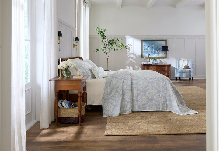 Isabella Quilt Ivory/Sea