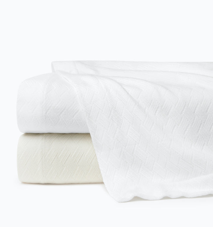 Spinato White