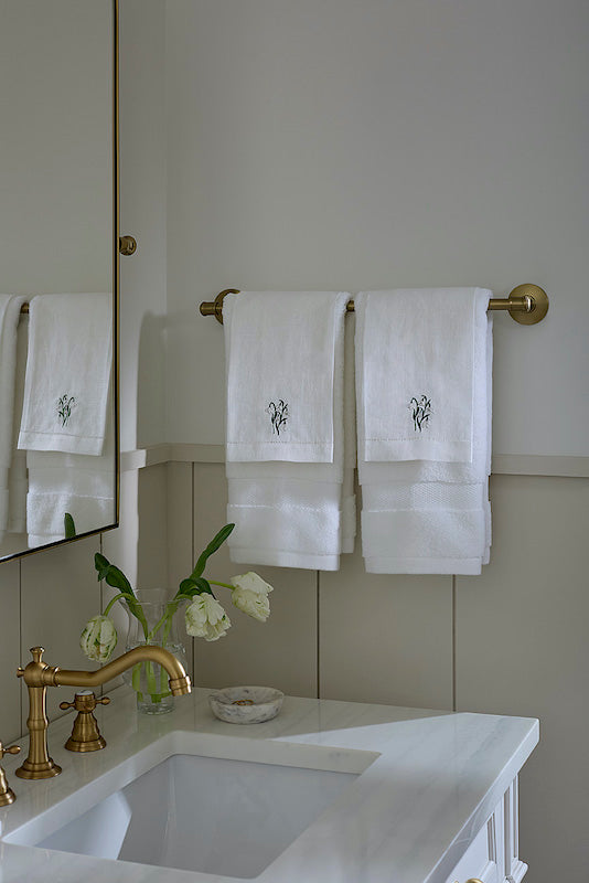 Fiorenza Guest Towels February Violet