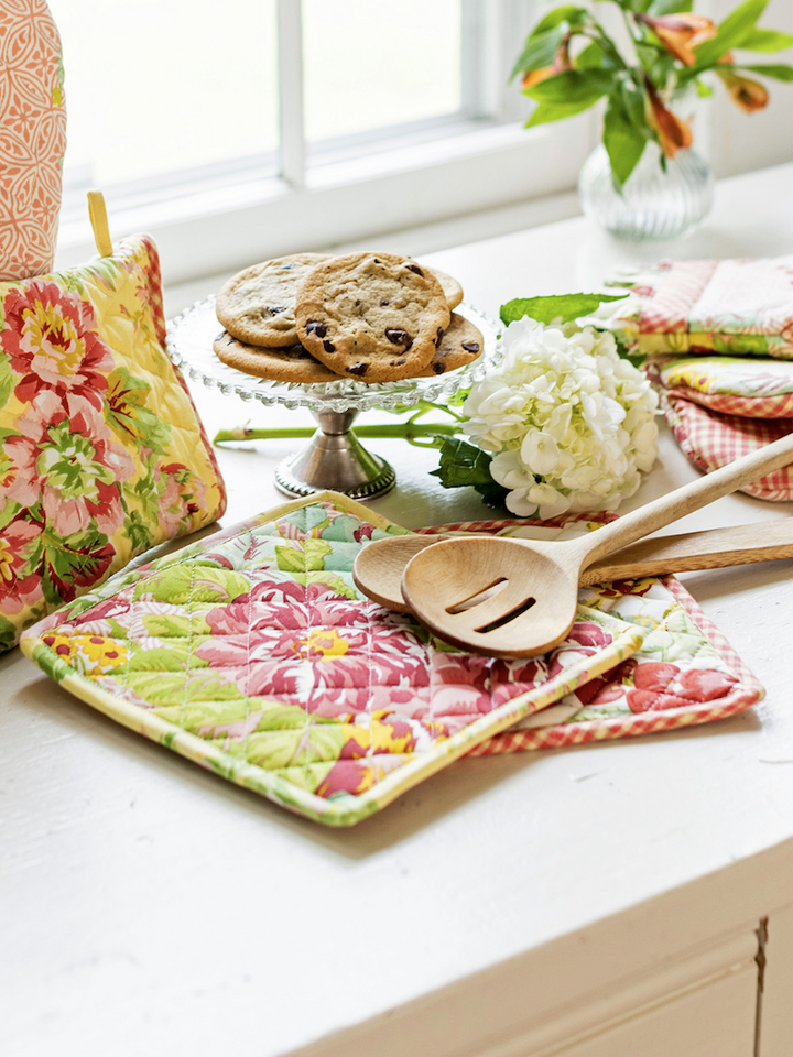 Lawn Party Patchwork Potholder Set