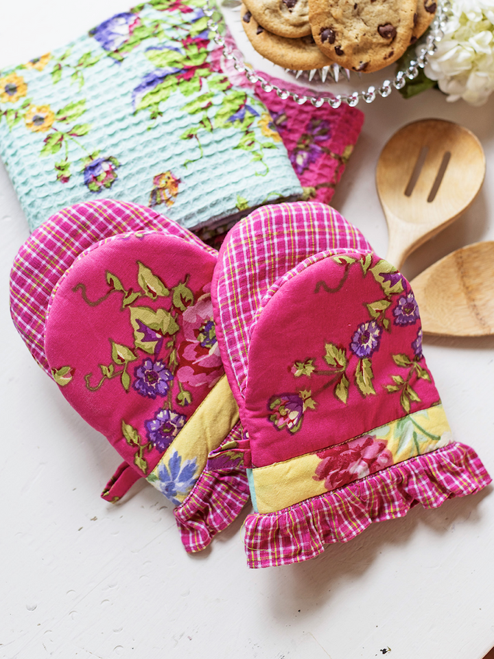 Spring Fling Patchwork Mini Mitt Set