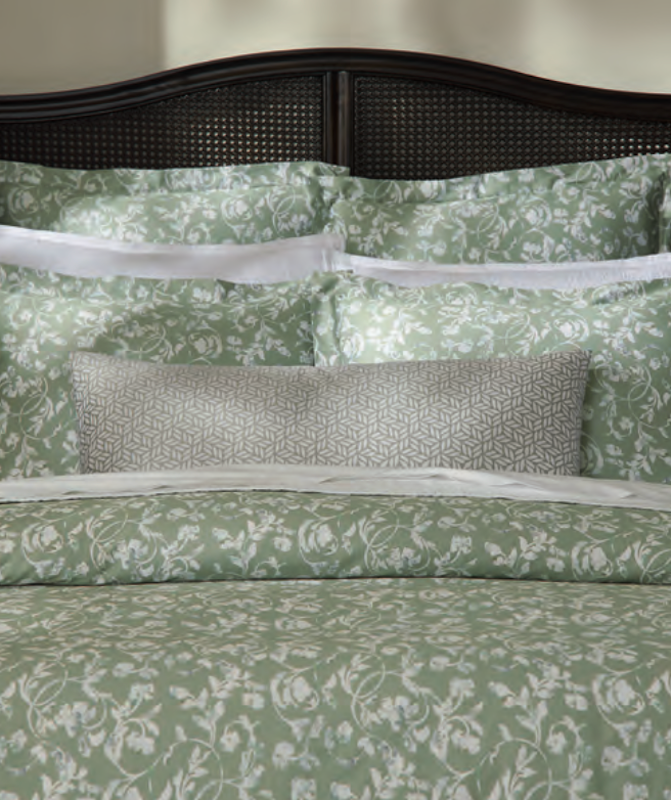 Virentia Decorative Pillow