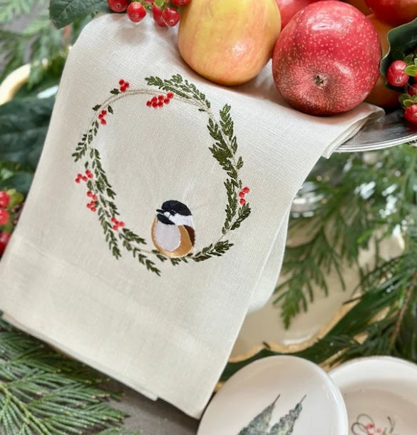 Chickadee Wreath Linen Towel