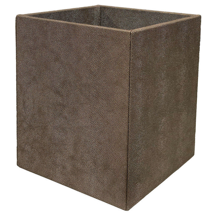 Stingray Bath Accessories in Bronze