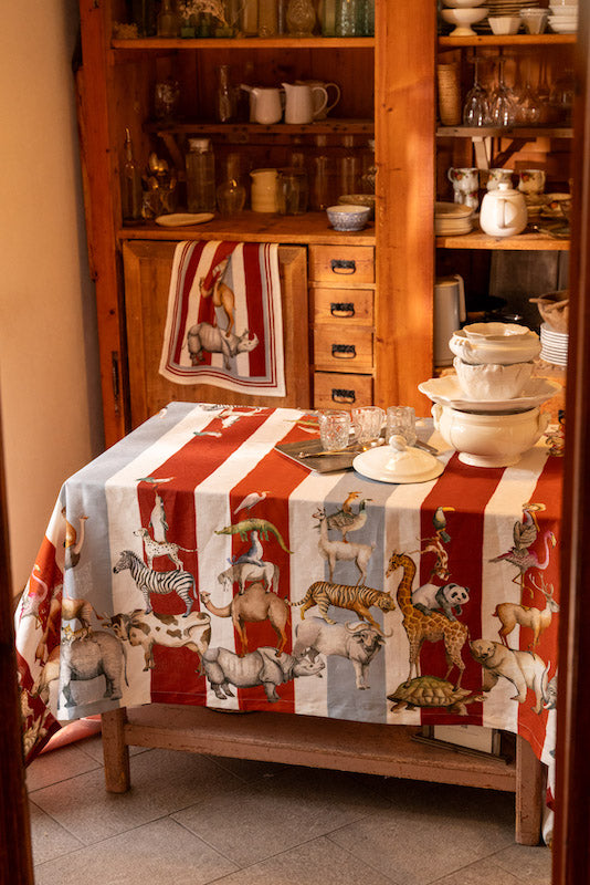 Brema Table Linens