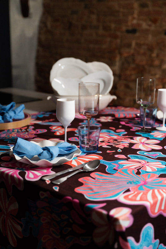 Caleido Table Linens