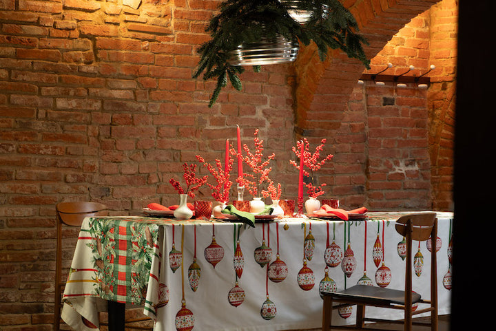 Pinoel Table Linens