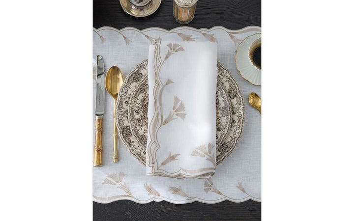 Matouk Marcella Table Linens Clover