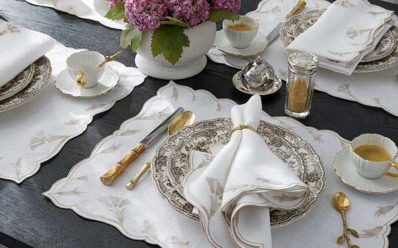 Matouk Marcella Table Linens Clover