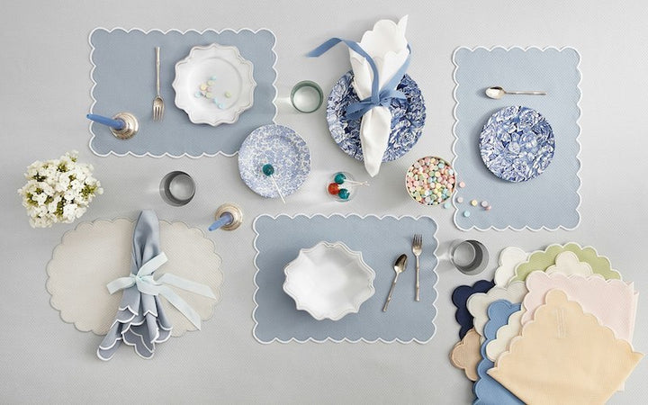 Matouk Savannah Gardens Table Linens Light Blue