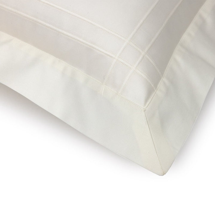 Couture - Adagio Milk