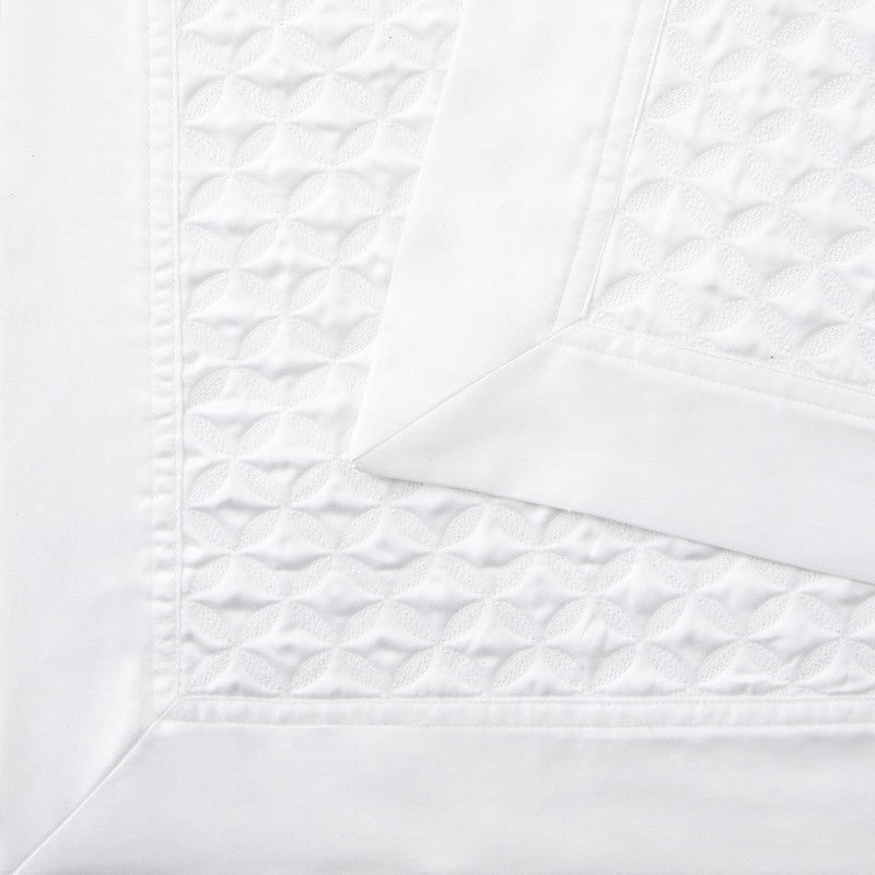 Couture - Adagio White