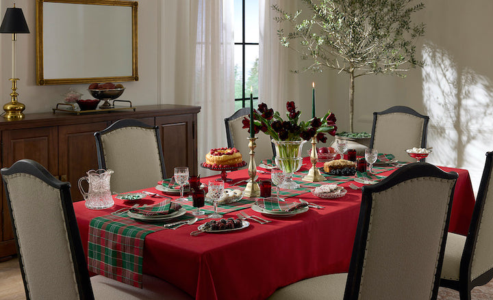 Masseria Table Linens Emerald/Red