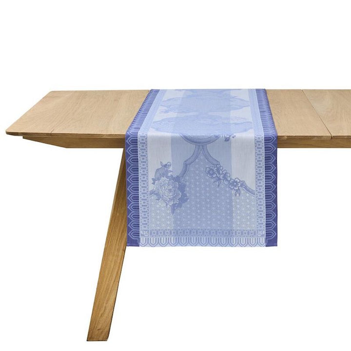 Promenade Imperiale Table Linens Blue