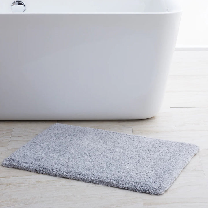 Indulgence Bath Rug Silver