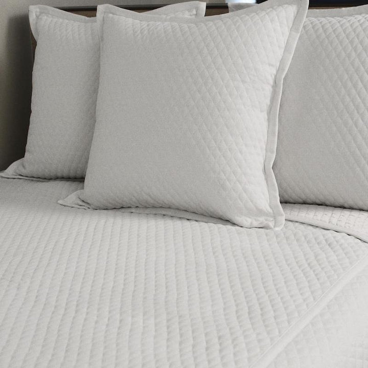 Faux Flax Coverlet Set in Ivory