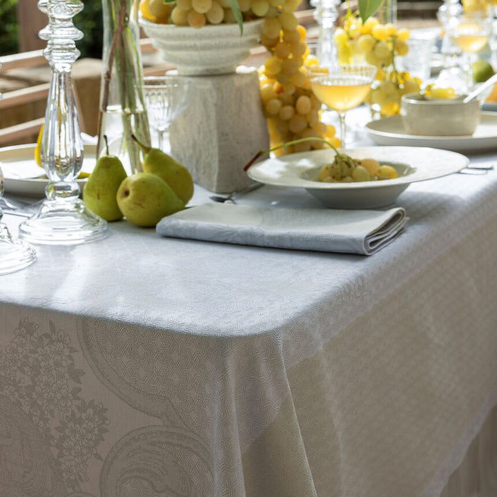 Promenade Imperiale Coated Table Linens Grey