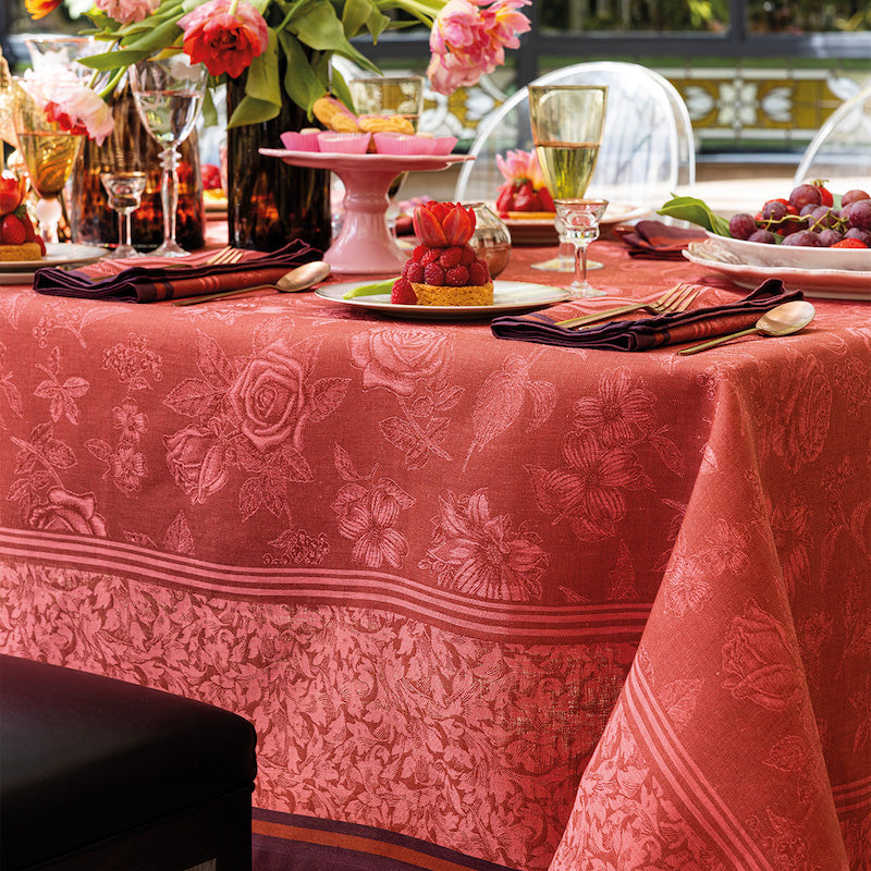 Romance Table Linens Red