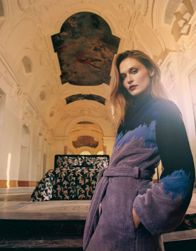 Brume Shawl Collar Bathrobe