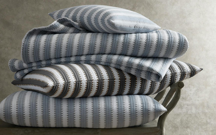 Matouk Apollo Stripe Matelasse Comet