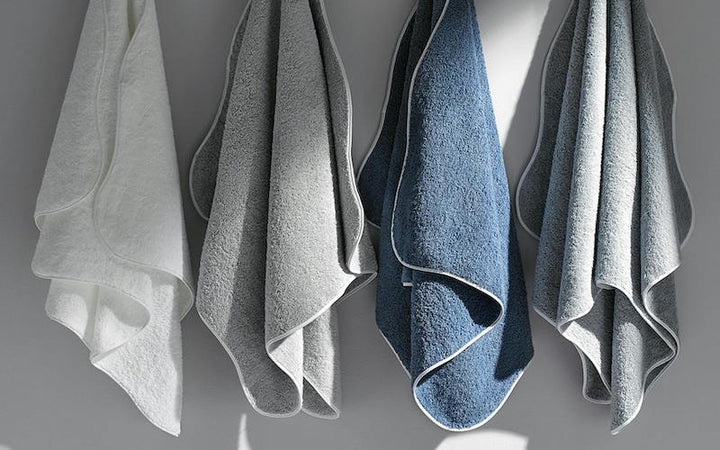 Matouk Cairo Wave Sea and White