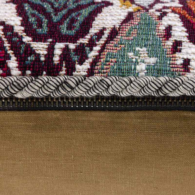 Bizance Decorative Pillow
