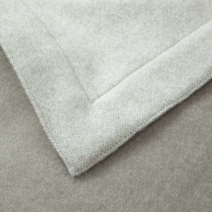 Hestia Throw Kaki