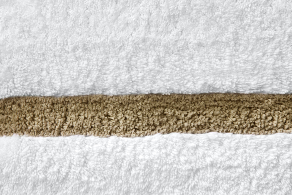 Lindo Bath Rug White/Sand