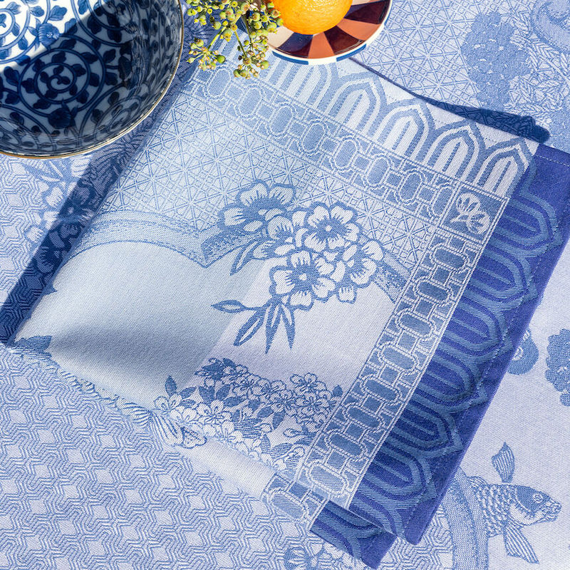 Promenade Imperiale Table Linens Blue