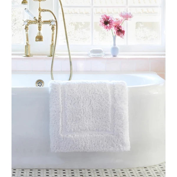 Tiffany Cloud Bath Rug White