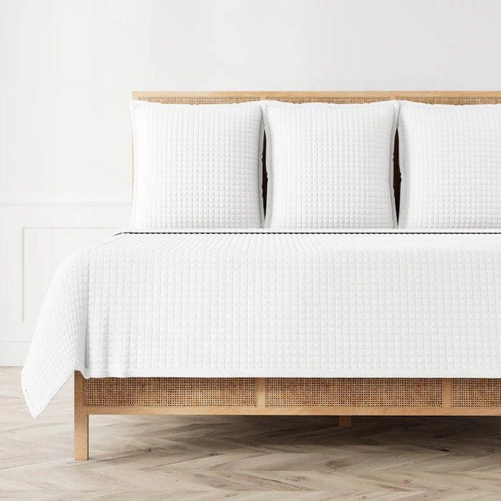 Ready-to-Bed 2.0 Quilted Coverlet/Shams White