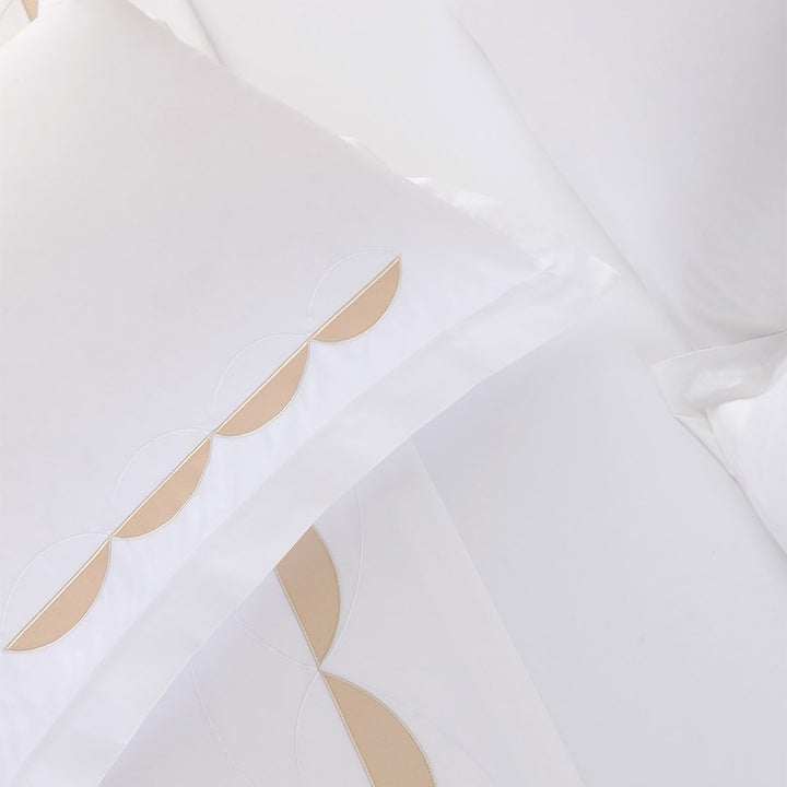 Couture - Theorie Bed Collection Blanc and Sable
