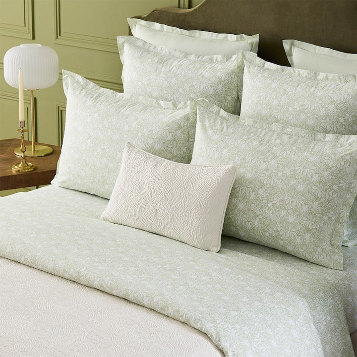 Capri Bed Collection Amande