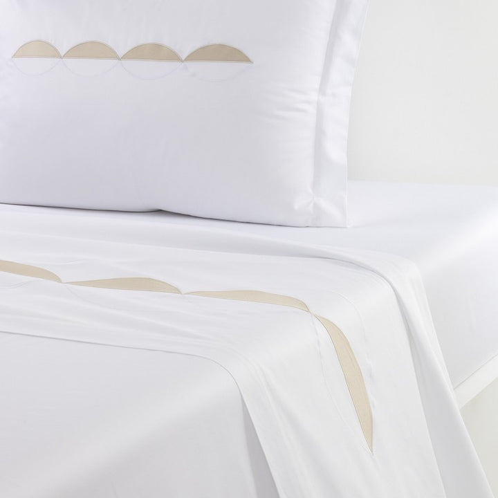 Couture - Theorie Bed Collection Blanc and Sable