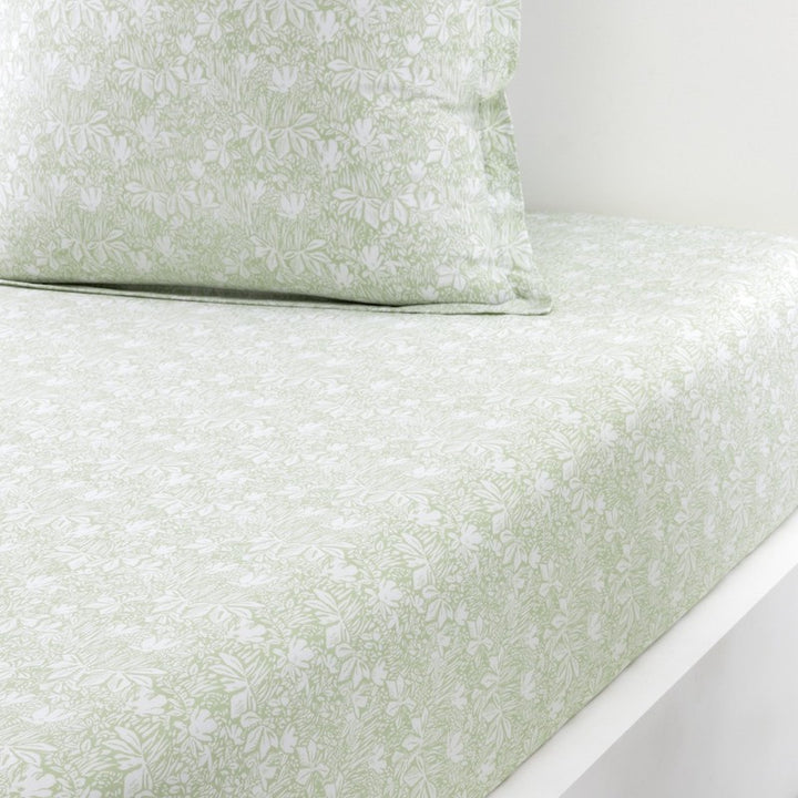 Capri Bed Collection Amande